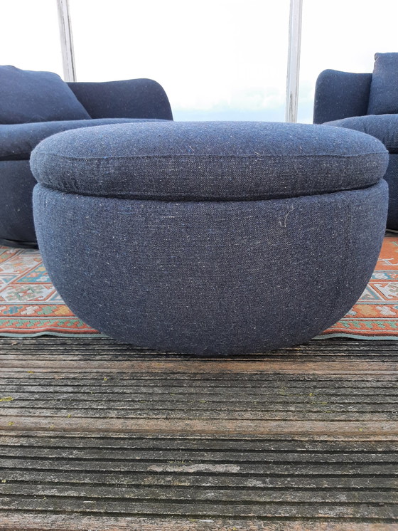 Image 1 of Moooi 2 x Bart Swifel + pouf