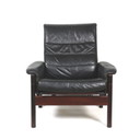 Fauteuil en cuir noir des années 1960
