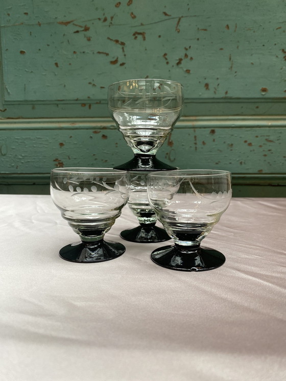 Image 1 of 4X Liqueur Glasses On Black Base With Engraved Ear of Corn