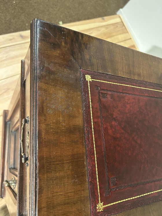 Image 1 of Unique English Vintage Desk With Pull-out Drawer Blocks