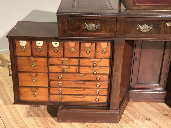 Image 1 of Unique English Vintage Desk With Pull-out Drawer Blocks