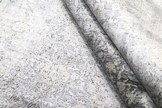 Image 1 of Machine Woven Aricarpets-Galaxy Viscose Silk 170 X 120 Cm New Carpet