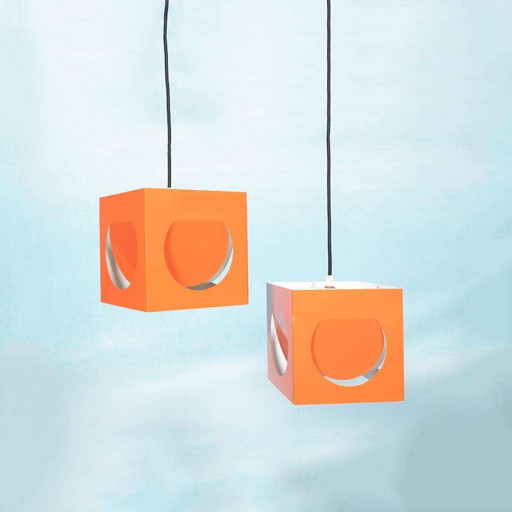 Lampe suspendue design finlandais de l'ère spatiale, 1960 Cube Stockmann Orno