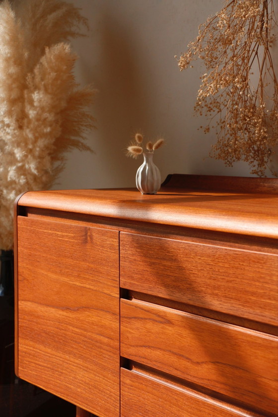 Image 1 of Large "Petersfield" sideboard - White & Newton - Portsmouth