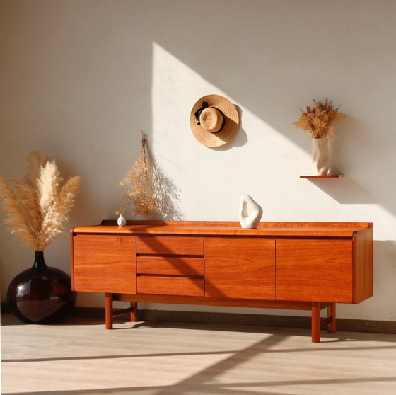 Image 1 of Large "Petersfield" sideboard - White & Newton - Portsmouth