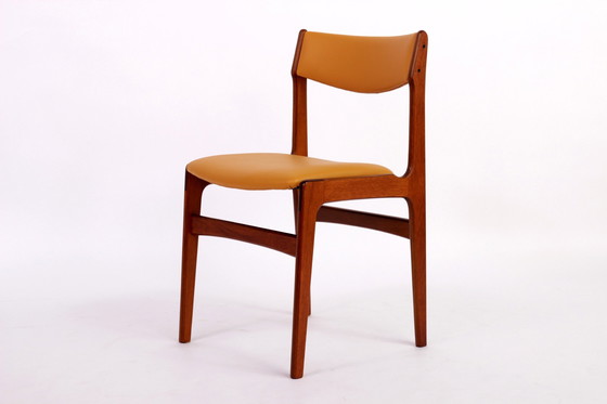 Image 1 of Dining table chairs Erik Buch