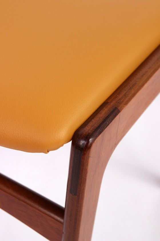 Image 1 of Dining table chairs Erik Buch