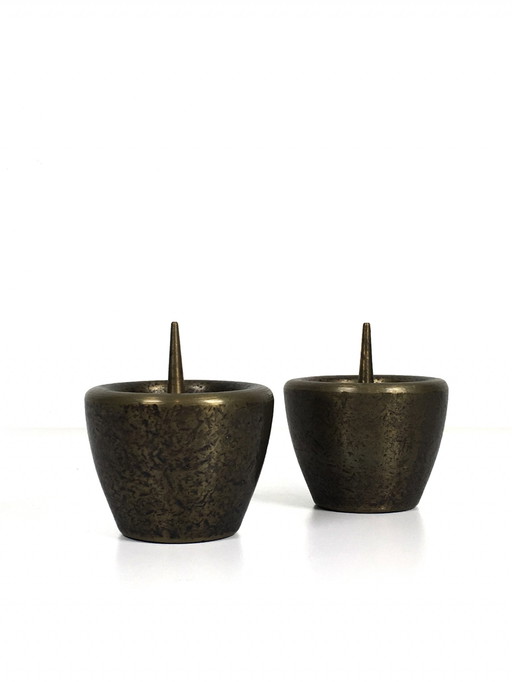 2x bronze candlestick