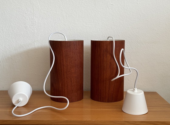 Image 1 of 2x Lampe suspendue vintage en teck