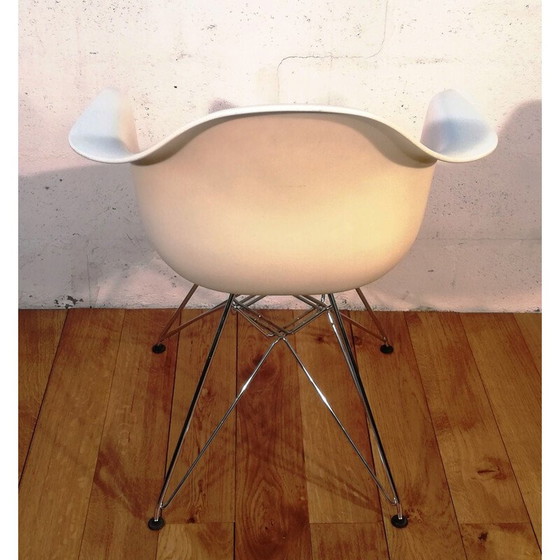 Image 1 of Poltrona vintage Dar di Charles &amp; Ray Eames per Vitra