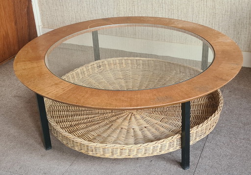 Mid - Century Modern Coffee Table