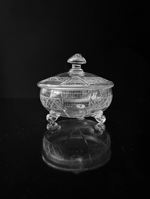 Art Deco bonbonnière 30s vintage lidded box glass cut decor 1930 container