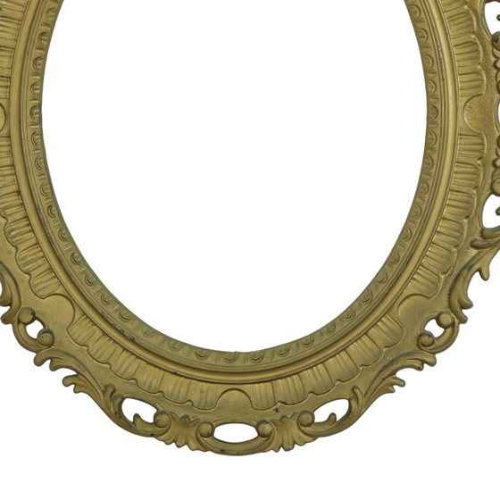 Image 1 of Oval Gold Frame Classic