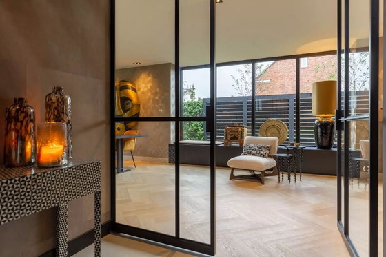 Image 1 of Masque d'art fait à la main Indonésie