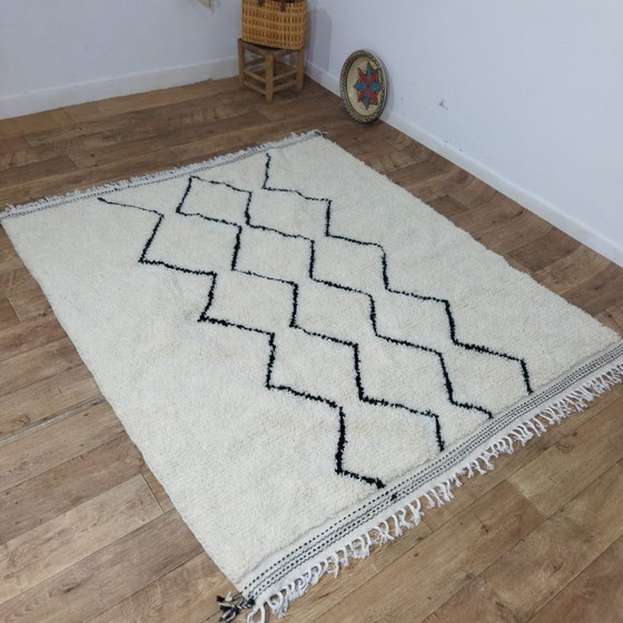 Image 1 of Handmade Beni Ouarain Carpet Of Wool - Tapis Beni Ouarain En Laine Fait Main