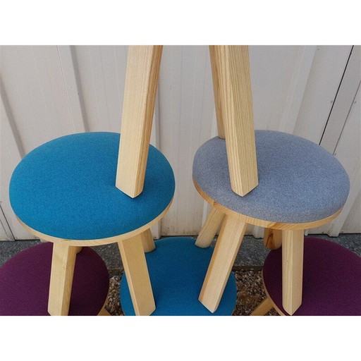 Vintage set of 8 "Buzzy Milk" stools by Alain Gilles