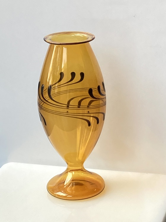 Image 1 of Art verrier de Thuringe Vase en ambre de Lauscha