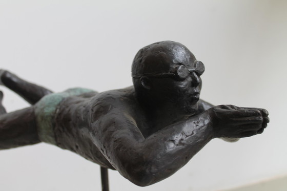 Image 1 of The swimmer - Elly de Jong