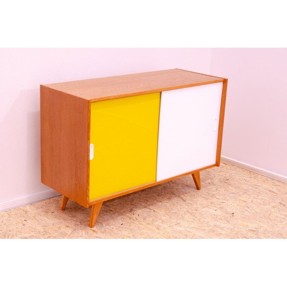 Image 1 of Vintage sideboard model U-452 in beech wood and plywood by Jiří Jiroutek, Czechoslovakia 1960