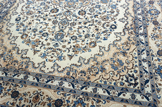 Image 1 of Hand-knotted Kashmar oriental rug - 398 X 294 Cm