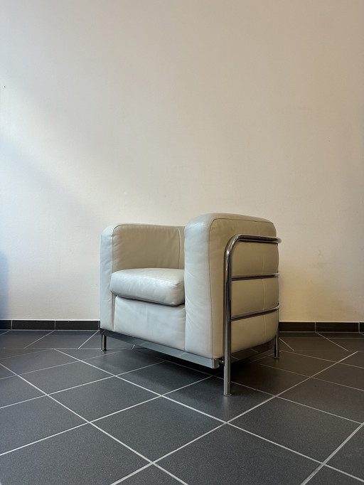 Zanotta Onda armchair (1 of 2)