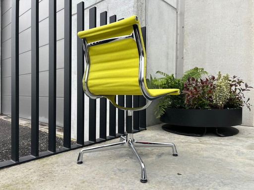 Vitra Ea101 Chair