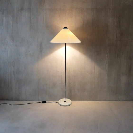 Image 1 of Oluce floor lamp Vico Magistretti model snow 1970