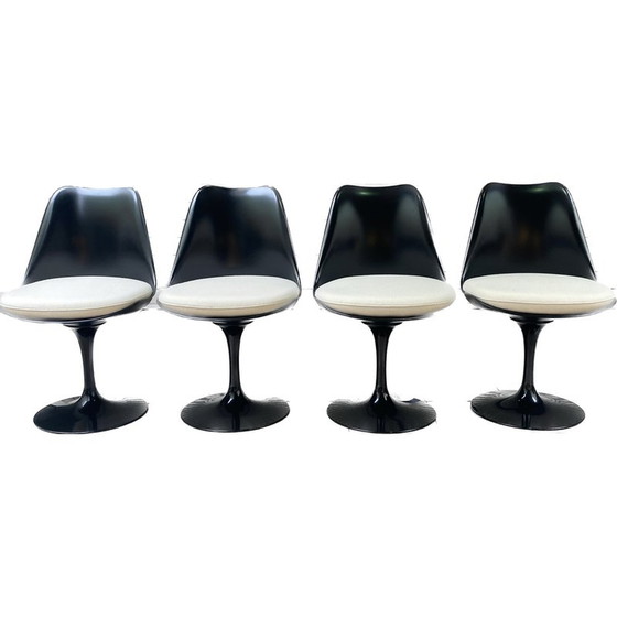 Image 1 of Set of 4 vintage Tulip chairs by Eero Saarinen for Knoll International
