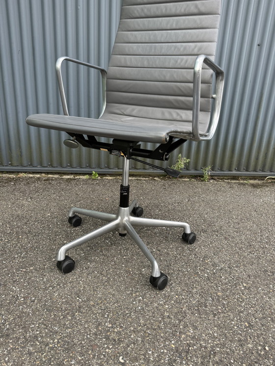 Image 1 of Vintage Vitra Eames EA119 office chair gray leather