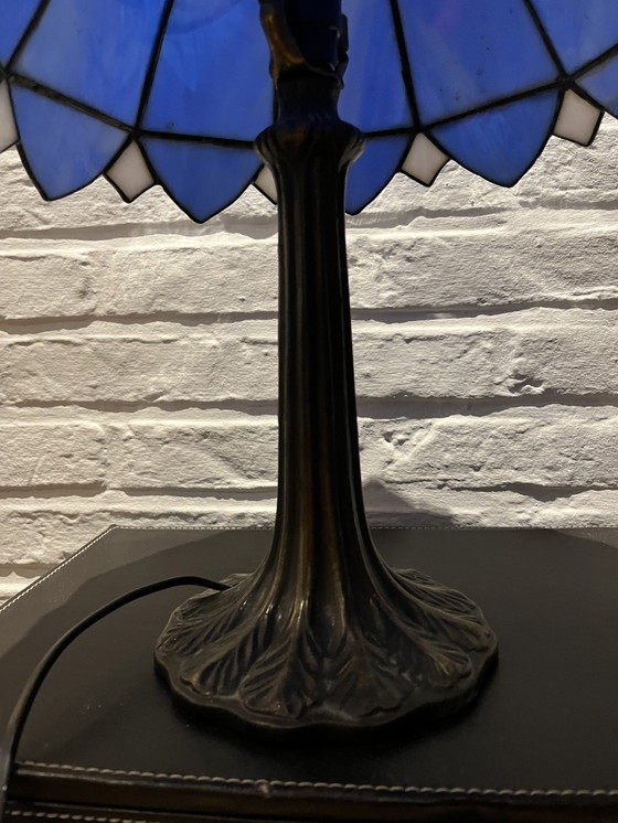 Image 1 of Tiffany style Table Lamp