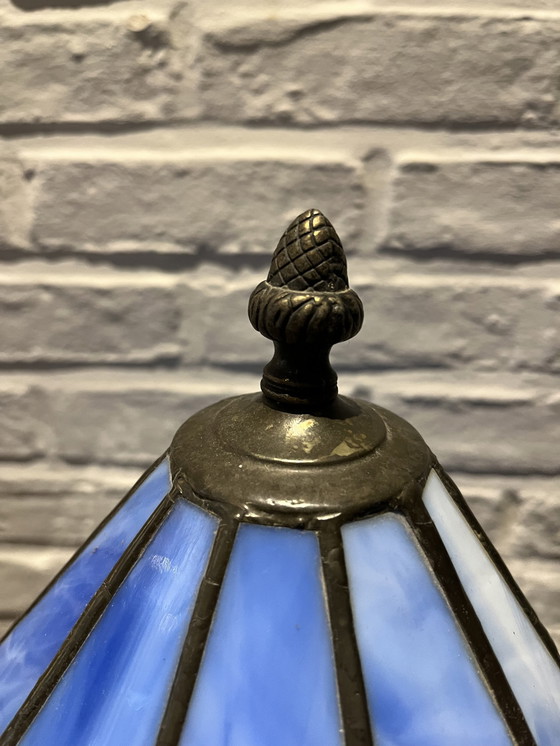 Image 1 of Tiffany style Table Lamp