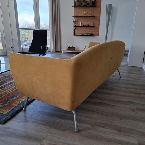 Gelderland 6250 Sofa, Color Ochre Yellow