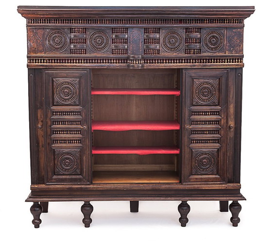Image 1 of Credenza neo-bretone vintage in rovere massello, 1880
