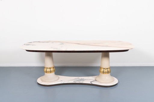 Spectacular marble table