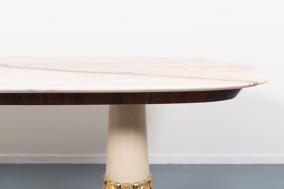 Image 1 of Spectacular marble table