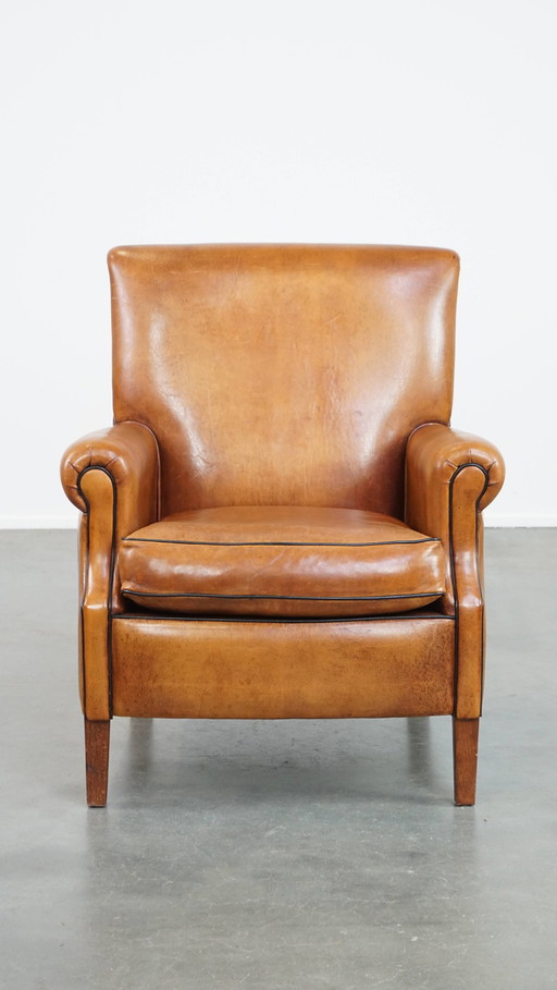 Sheepskin Armchair With Black Piping