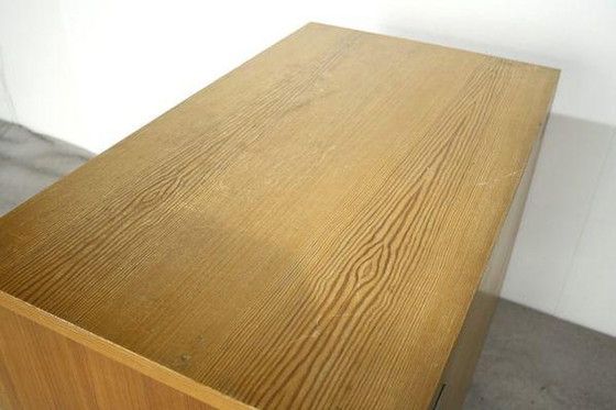 Image 1 of Nisse Strinning voor String Dressoir van dennenhout