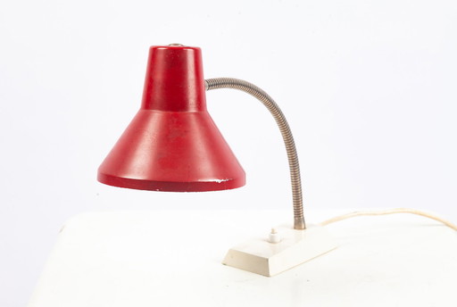 Red metal table lamp