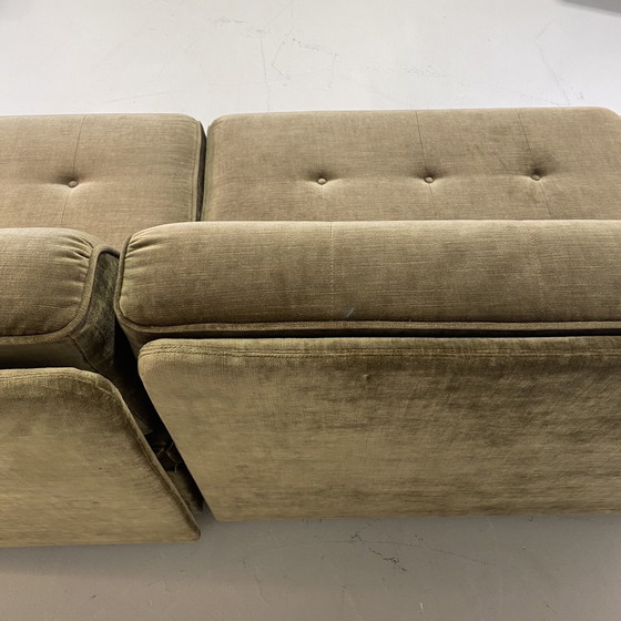 Image 1 of Divano letto in velluto vintage