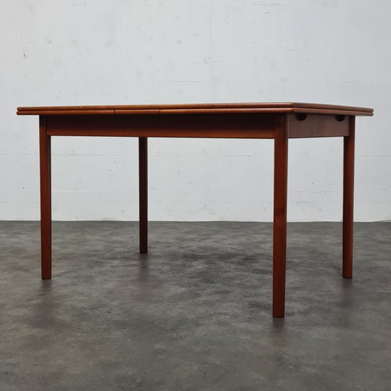 Image 1 of Table de salle à manger vintage en teck