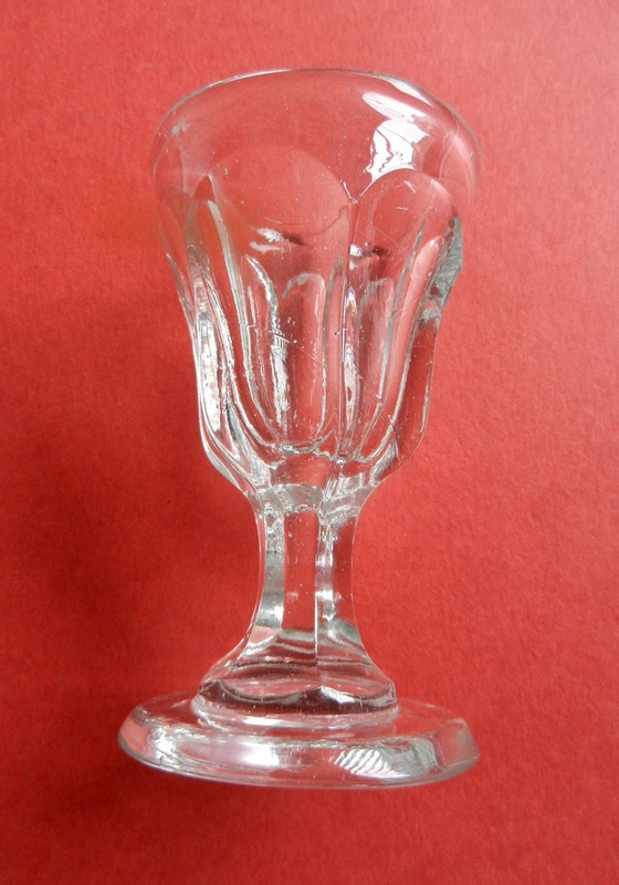 Image 1 of Antique Glassware: 10 Flat Rim Glasses (White Wine or Aperitif Glasses)