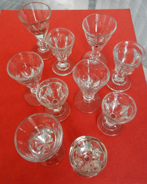 Antique Glassware: 10 Flat Rim Glasses (White Wine or Aperitif Glasses)