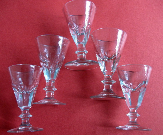 Image 1 of Antique Glassware: 10 Flat Rim Glasses (White Wine or Aperitif Glasses)