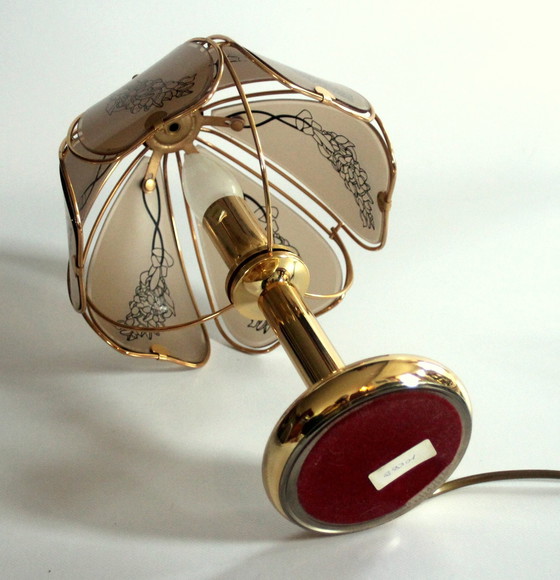 Image 1 of Lampada da tavolo in ottone con vetro fumé anni '80 - Vintage