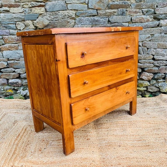 Image 1 of Cassettiera vintage in pino a 3 cassetti