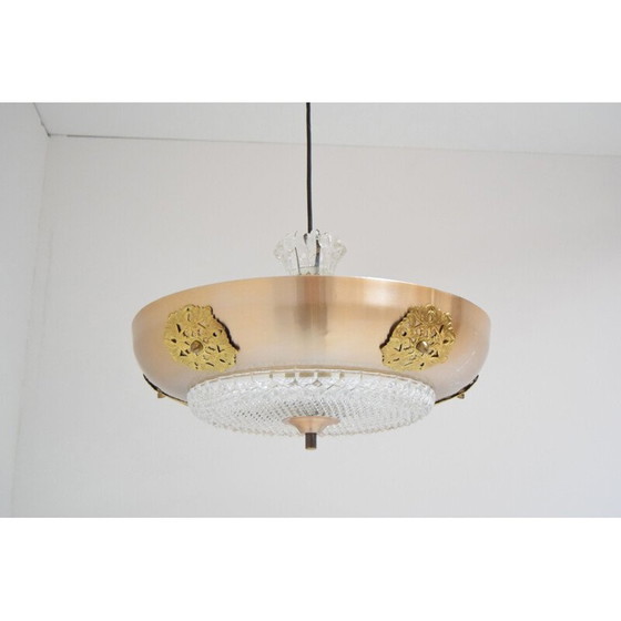 Image 1 of Lampadario vintage in vetro e ottone, Cecoslovacchia 1970