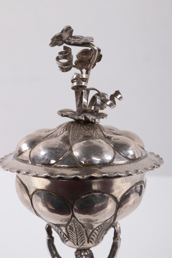 Image 1 of 18ème coupe à sel ou à épices en argent allemand Ananas cup Nuremberg 1742