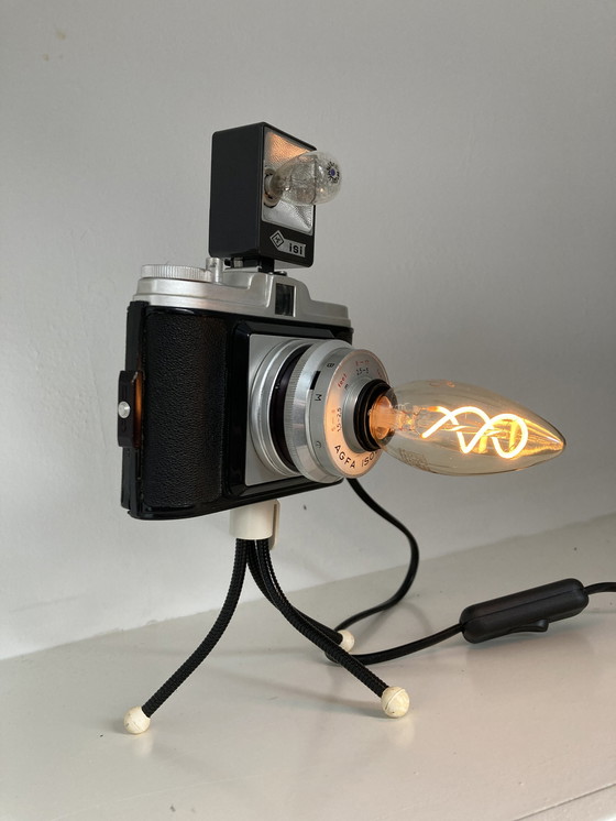 Image 1 of Decorative camera lamp on tripod