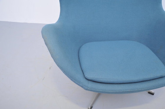 Image 1 of Arne Jacobsen Egg Chair 1961 in petrol by Fritz Hansen