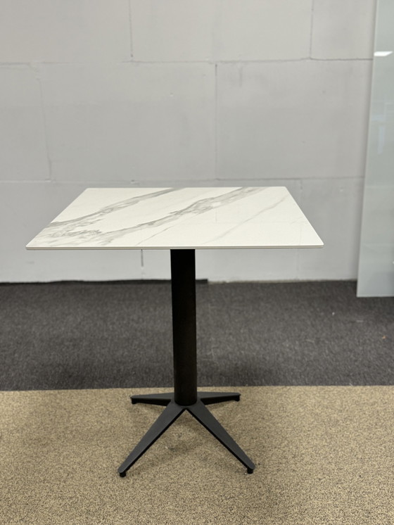 Image 1 of Nouveau Bert plantagie Carve small Dekton Table